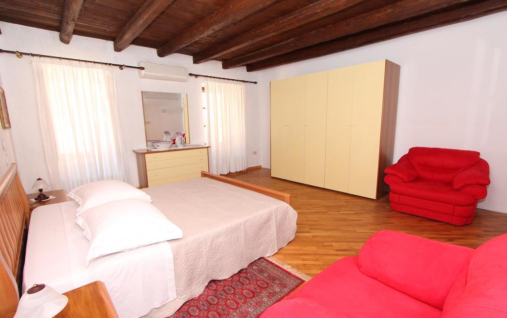 Apartments Ive Rovinj Buitenkant foto
